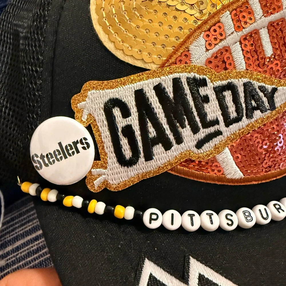 NFL Pittsburgh Steelers playoff game day ready trucker hat NWOT